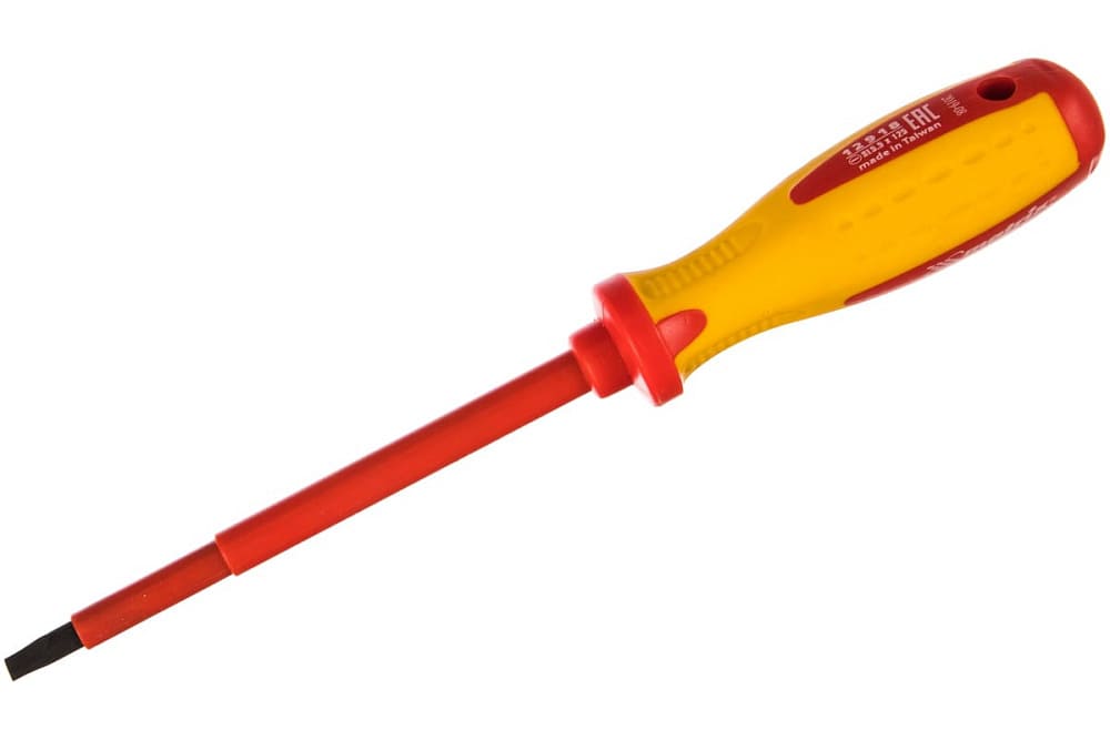 Отвертка двухкомпонентная рукоятка Insulated Matrix SL5.5*125мм 12918
