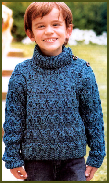 Детский свитер реглан-погон спицами