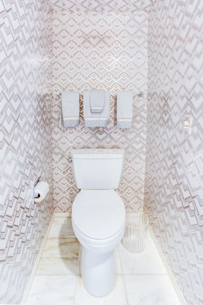 Ремонт и дизайн туалета в хрущевке (55 фото)
