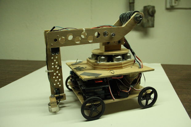 Робот своими руками из бросового материала для начинающих