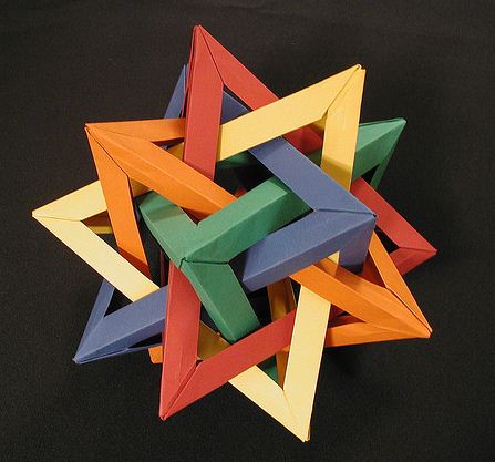 Геометрические фигуры из бумаги: делаем поделку в технике оригами